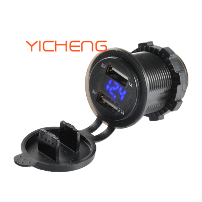 3.1A 2.1A Dual USB Socket Car Charger Voltmeter with USB